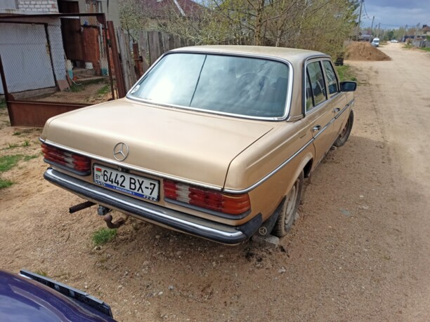 Mercedes-Benz E-Класс W123, 1983 г.