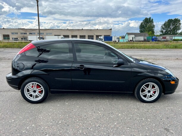 Ford Focus I · Рестайлинг, 2003 г.