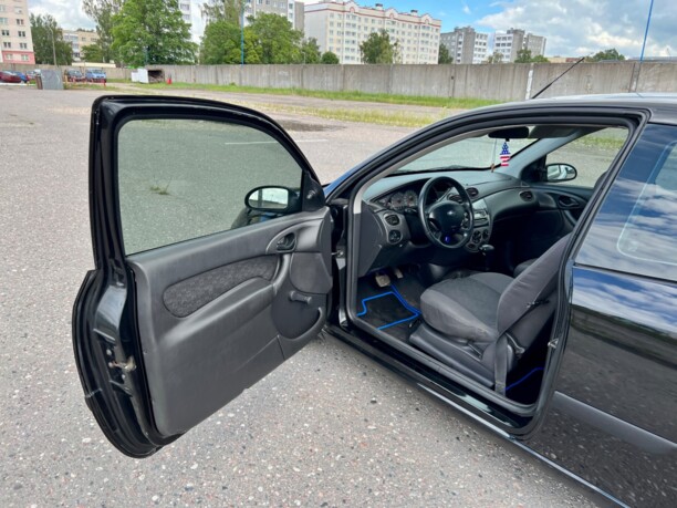 Ford Focus I · Рестайлинг, 2003 г.