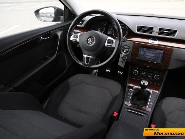Volkswagen Passat B7, 2011 г.