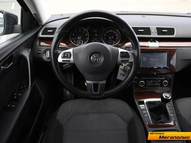Volkswagen Passat B7, 2011 г.