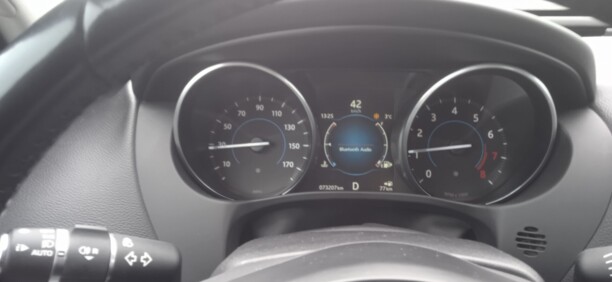 Jaguar XE I, 2016 г.