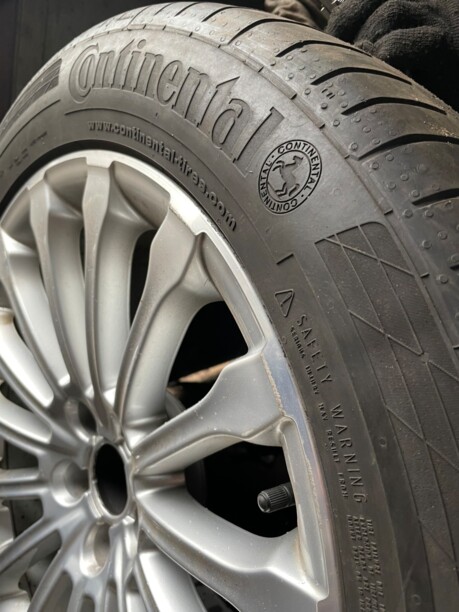 Легковые шины Continental 275/45 R19 4 шт.