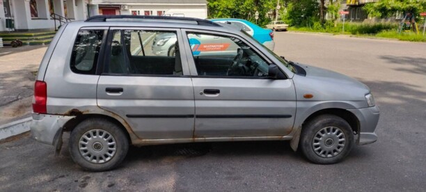 Mazda Demio DW, 2001 г.