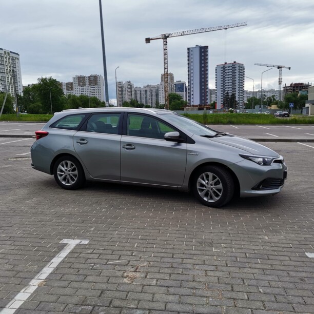 Toyota Auris II (E180) · Рестайлинг, 2016 г.