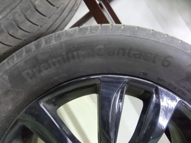 Легковые шины Continental PremiumContact 6 235/60 R18 4 шт.