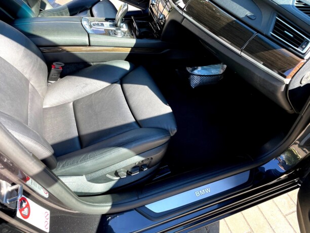 BMW 7 серия F01, F04, 2011 г.