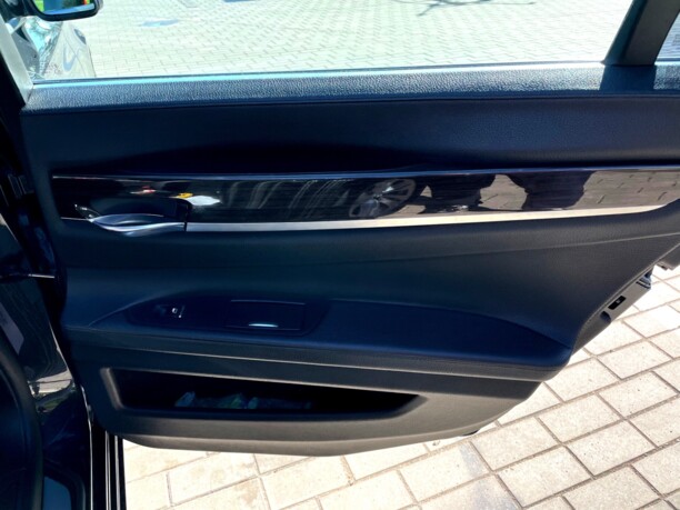 BMW 7 серия F01, F04, 2011 г.