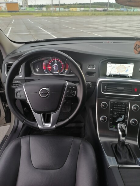 Volvo V60 I · Рестайлинг, 2016 г.