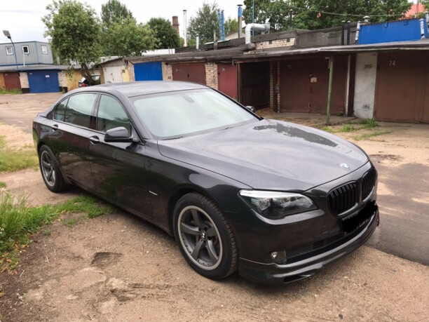 BMW 7 серия F02 (Long), 2010 г.