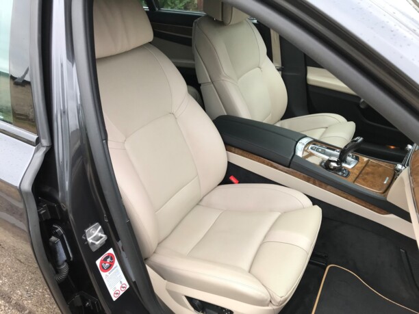 BMW 7 серия F02 (Long), 2010 г.