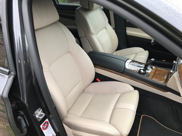 BMW 7 серия F02 (Long), 2010 г.