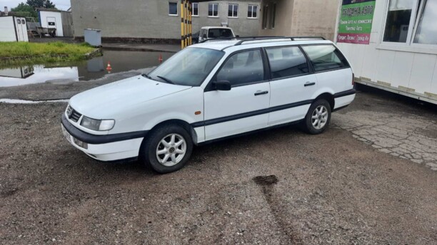 Volkswagen Passat B4, 1996 г.