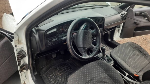 Volkswagen Passat B4, 1996 г.