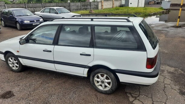Volkswagen Passat B4, 1996 г.