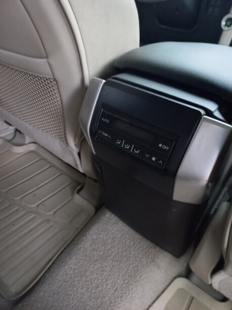 Toyota Land Cruiser Prado J150, 2010 г.