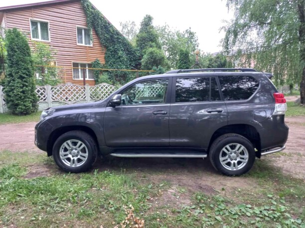 Toyota Land Cruiser Prado J150, 2010 г.