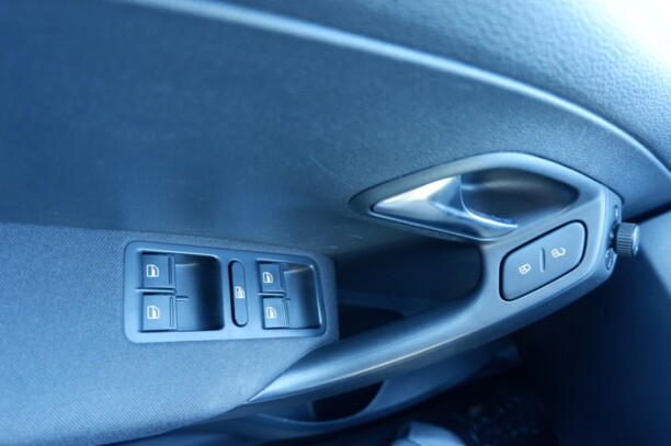 Volkswagen Polo Sedan I · Рестайлинг, 2018 г.
