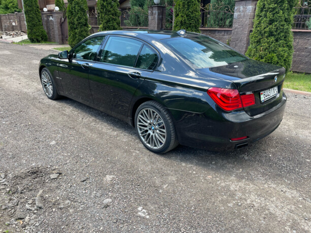 BMW 7 серия F02 (Long), 2010 г.
