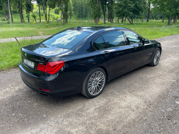 BMW 7 серия F02 (Long), 2010 г.