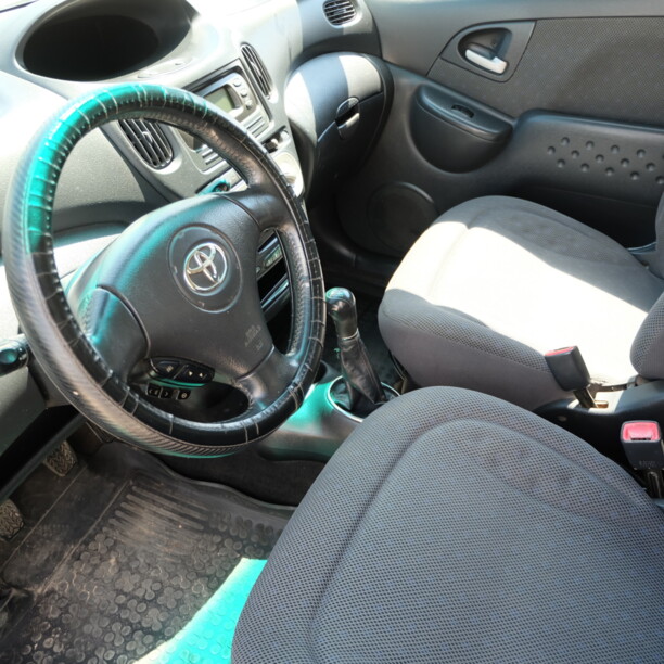 Toyota Yaris Verso, 2003 г.