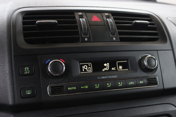 Skoda Fabia 5J · Рестайлинг, 2012 г.