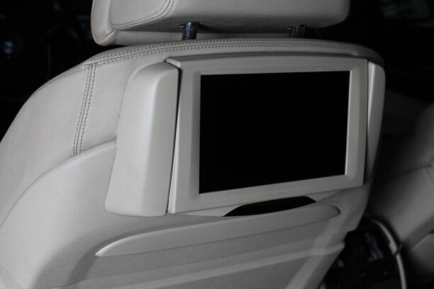 BMW 7 серия F02 (Long), 2010 г.