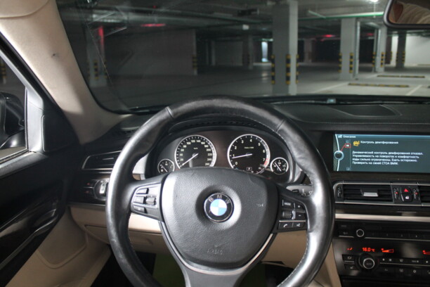 BMW 7 серия F02 (Long), 2010 г.