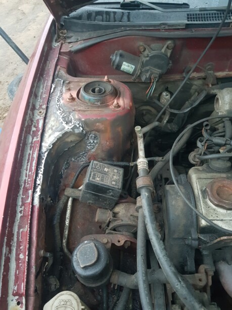 Mitsubishi Mirage V, 2000 г.