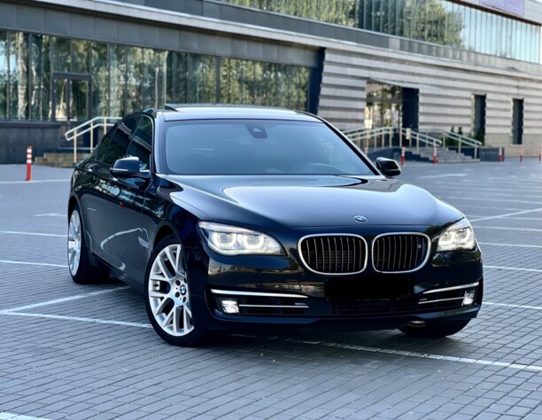 BMW 7 серия F01, F04 · Рестайлинг, 2013 г.