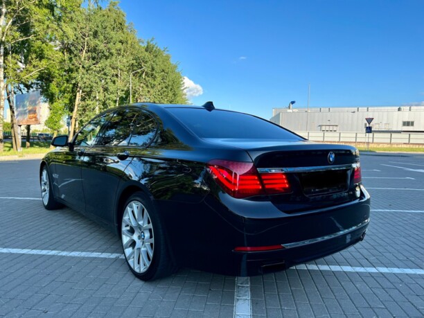 BMW 7 серия F01, F04 · Рестайлинг, 2013 г.