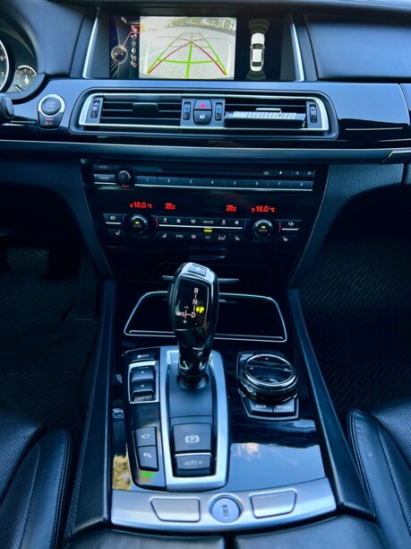 BMW 7 серия F01, F04 · Рестайлинг, 2013 г.