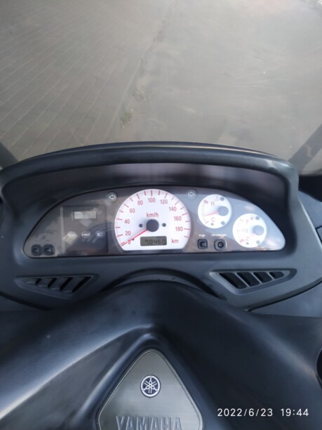 Yamaha T-Max, 2001 г.