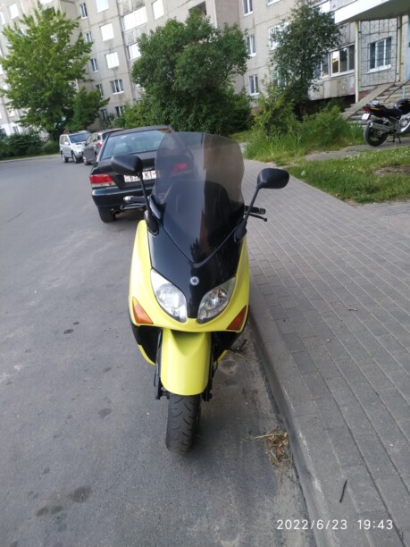 Yamaha T-Max, 2001 г.