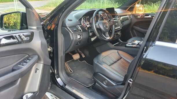 Mercedes-Benz GLE W166, 2017 г.