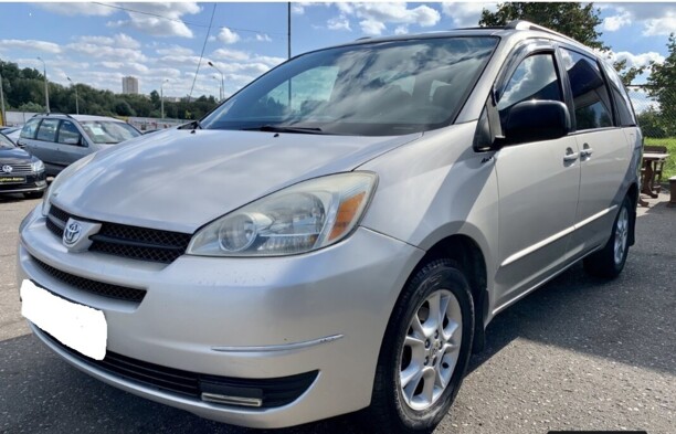 Toyota Sienna II (XL20), 7 мест, 2004 г.