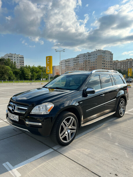 Mercedes-Benz GL-Класс X164 (Рестайлинг), 7 мест, 2010 г.