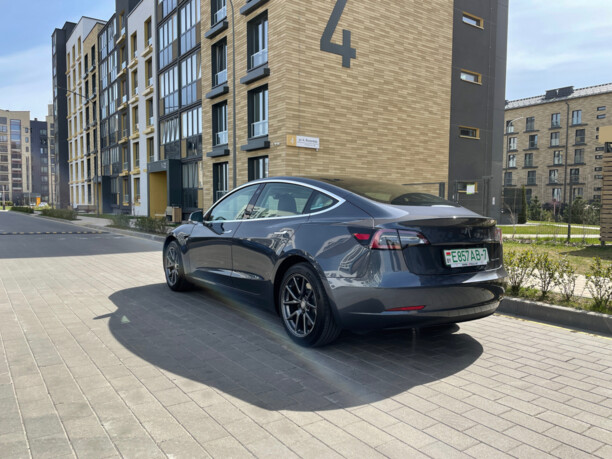 Tesla Model 3, 2019 г.