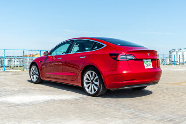Tesla Model 3, 2018 г.