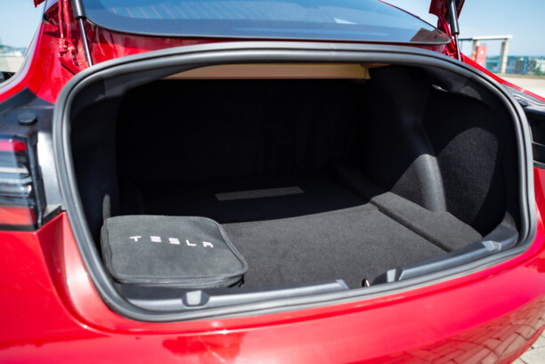 Tesla Model 3, 2018 г.