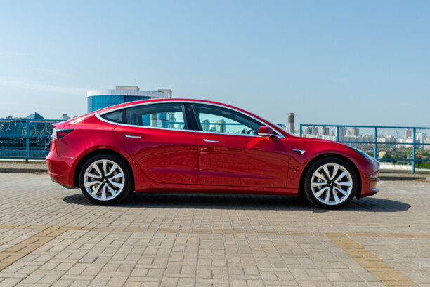 Tesla Model 3, 2018 г.