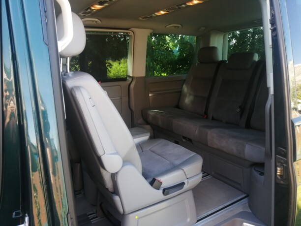 Volkswagen Multivan T5, 2005 г.
