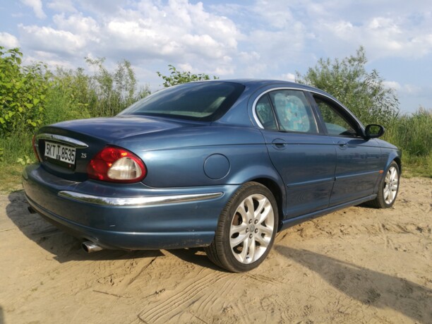 Jaguar X-Type, 2001 г.