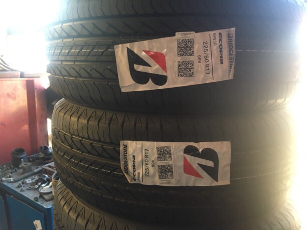 Легковые шины Bridgestone Ecopia EP850 225/60 R17 4 шт.