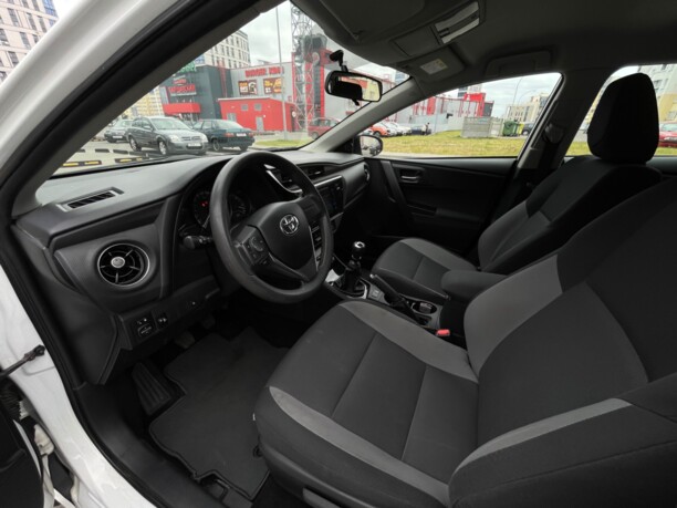 Toyota Auris II (E180) · Рестайлинг, 2017 г.
