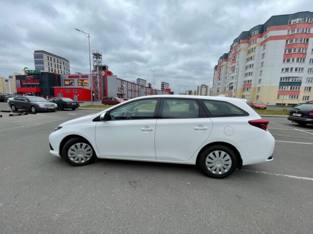 Toyota Auris II (E180) · Рестайлинг, 2017 г.