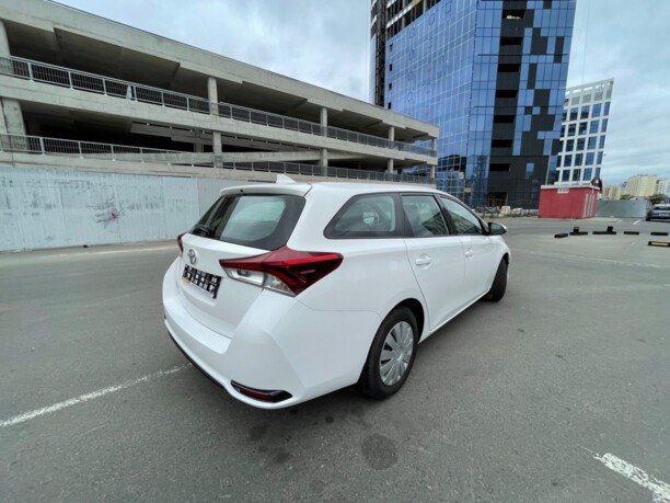 Toyota Auris II (E180) · Рестайлинг, 2017 г.