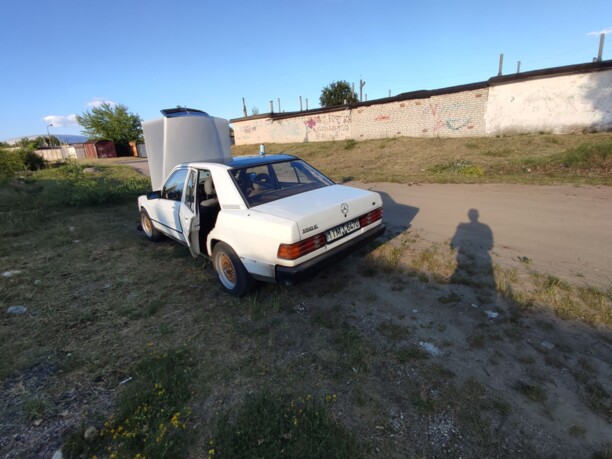 Mercedes-Benz 190 (W201), 1985 г.