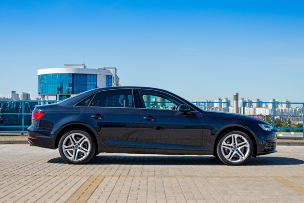 Audi A4 B9, 2016 г.