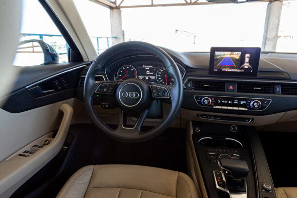 Audi A4 B9, 2016 г.